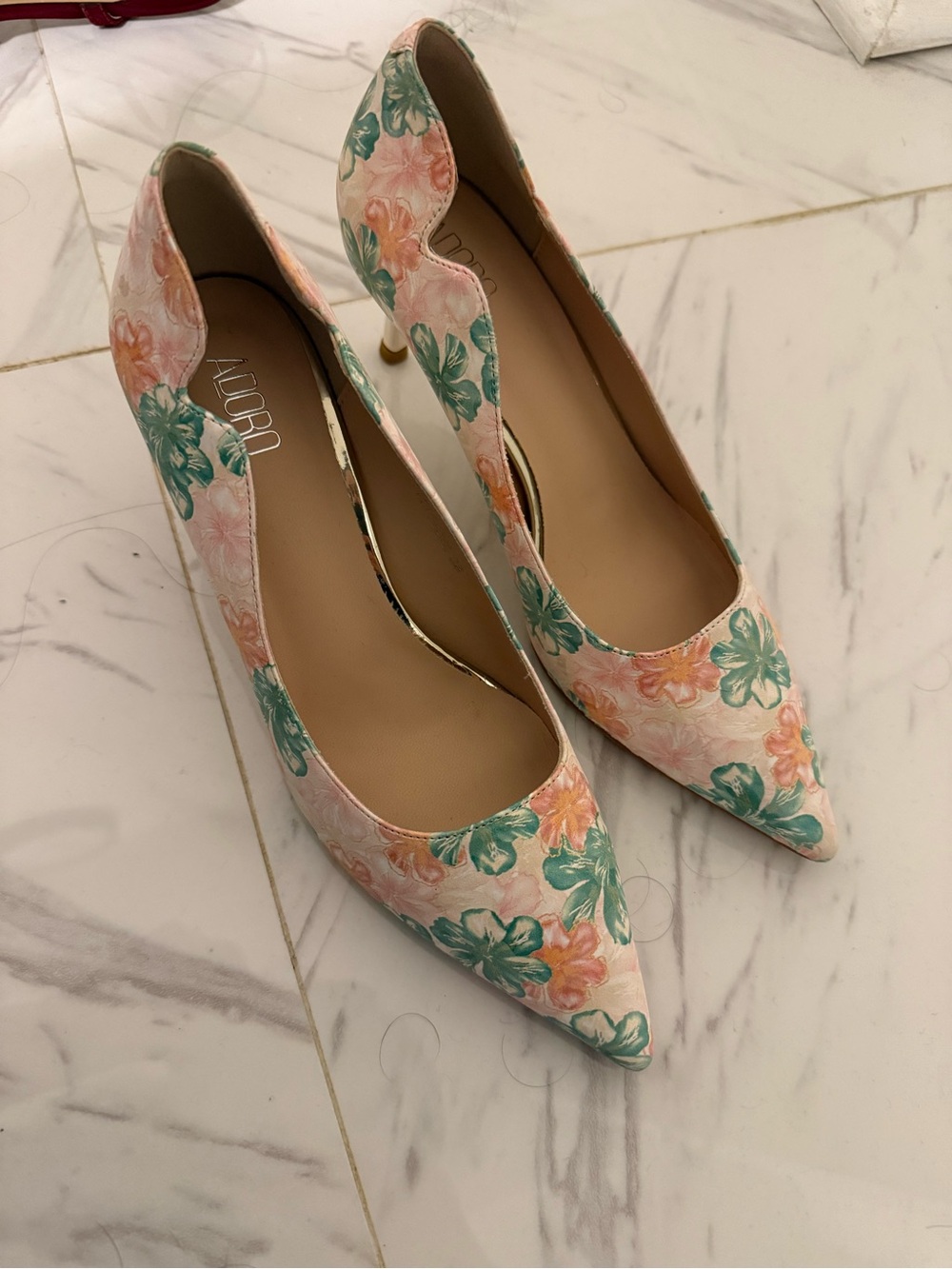 Floral Pointed-Toe Heels with Pink and Green Accents